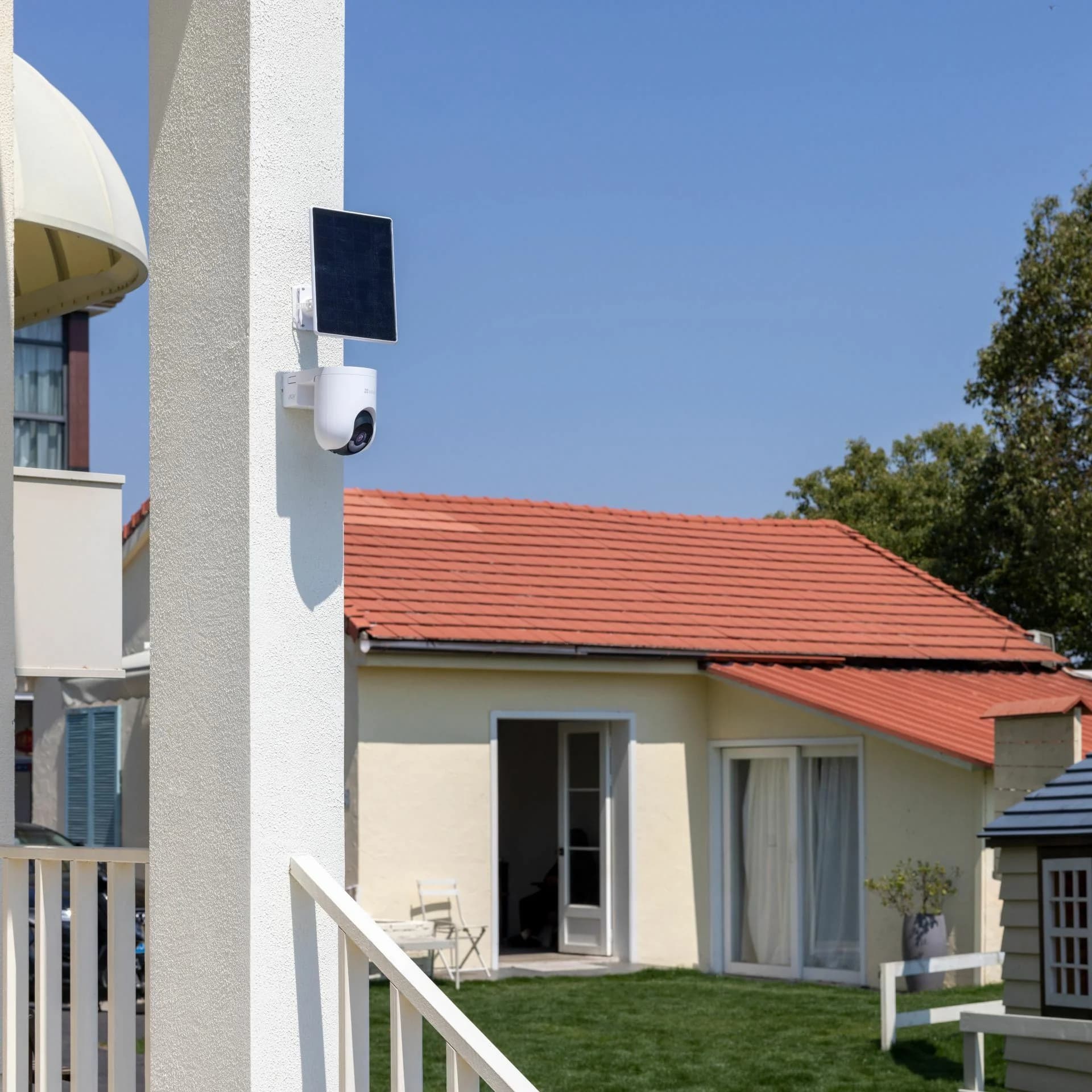 EZVIZ EZVIZ kamera 4.0MP brezžična PT HB8 Lite + solarni panel 5W Kamere
