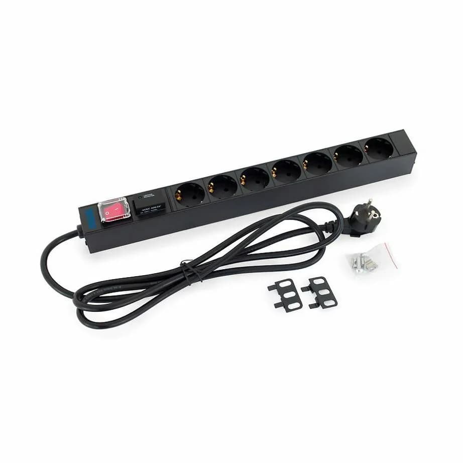 Triton razdelilec 7x230V rack ALU+prena. zaščita + stikalo črna - slika 1